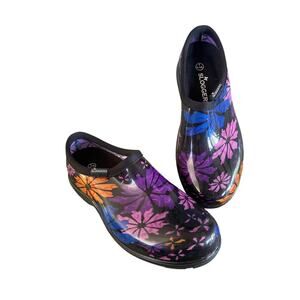 NWOB Slogger Rain and Garden Clogs-Flower Power